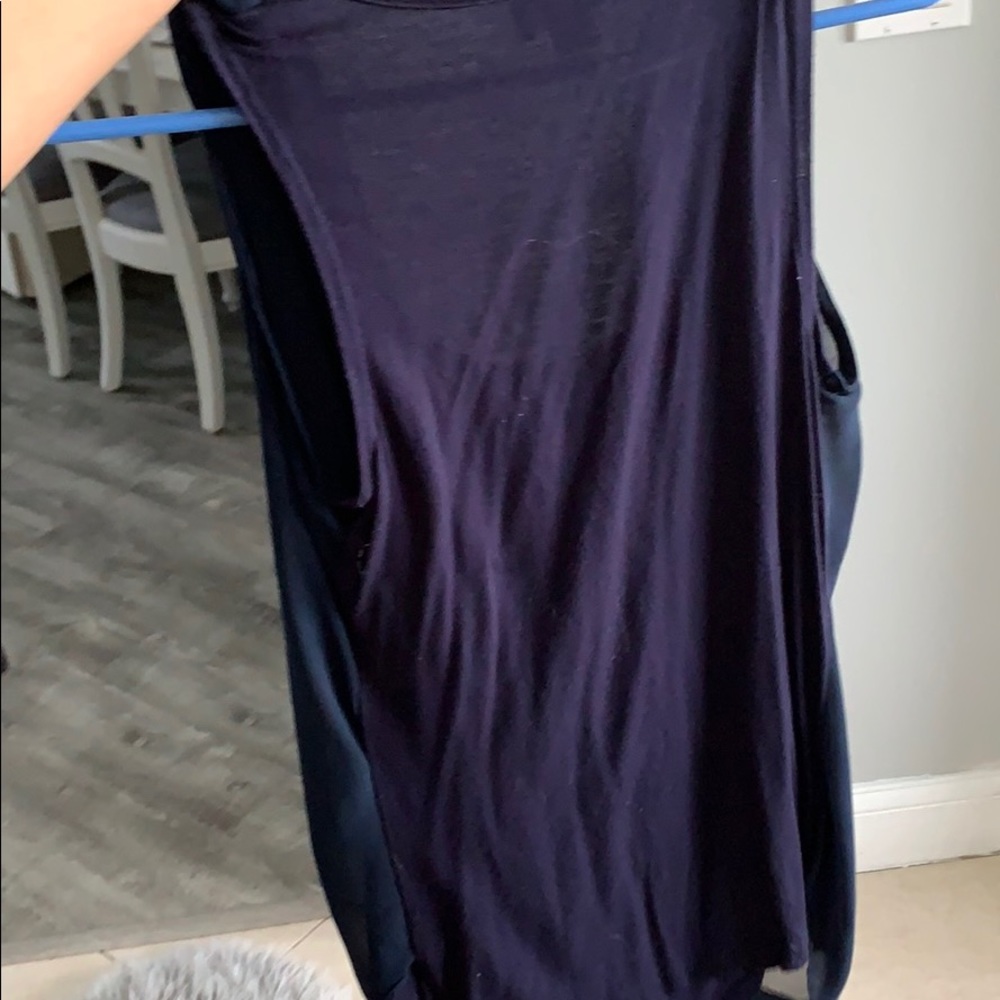 Small blouse - Picture 3 of 3